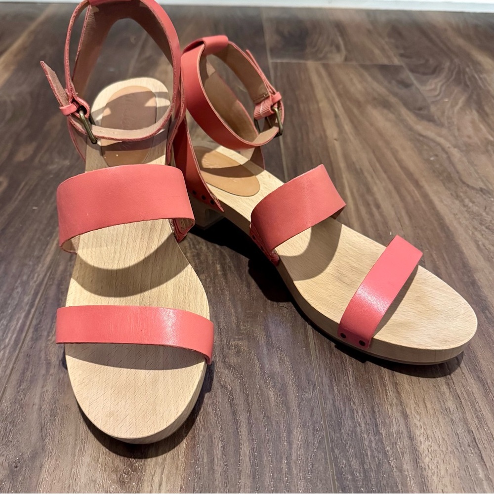 Madewell The Jodi Coral Leather Wood Sole Sandals